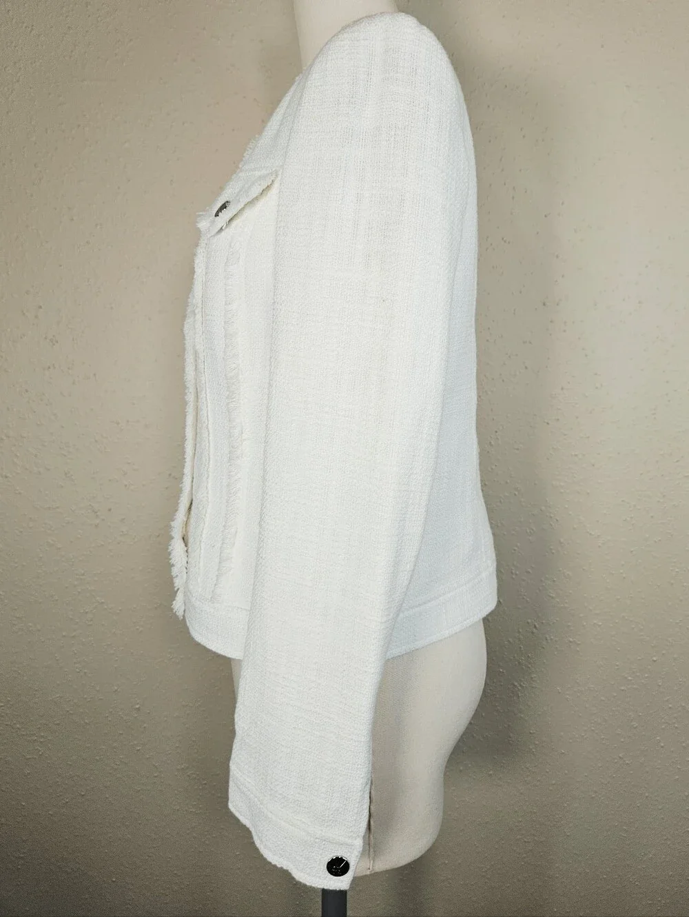 Karl Lagerfeld Paris White Tweed Fringe Jacket Collarless Snap Front Size 6